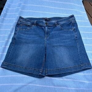 Tommy Bahama Denim Blue Jeans Shorts